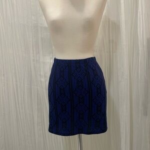 Forever 21 tribal/ aztec mini skirt. Size S